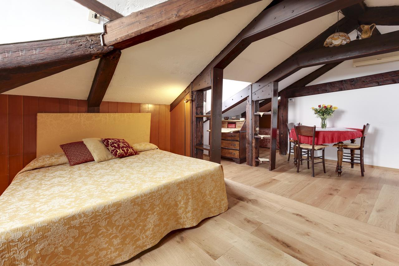 Ca' Badoer Attic Apartment Венеция Екстериор снимка