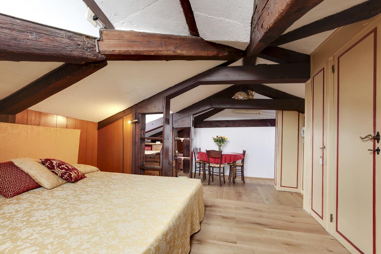 Ca' Badoer Attic Apartment Венеция Екстериор снимка